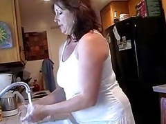 KiloVideos presents: Hairy mom