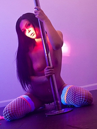 KiloVideos presents: Stripper Strobe